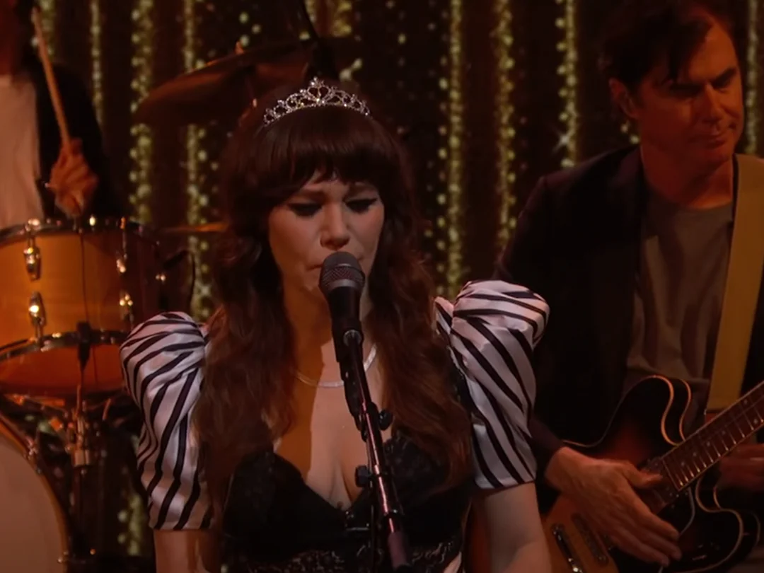 Rilo Kiley Reunites and Rocks ‘Kimmel’ with ‘Silver Lining’: A Blast from the Indie Past